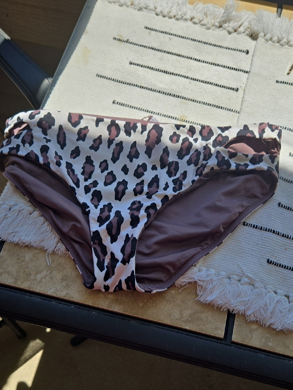 Leopard Print Bikini Bottoms in Mauve and White